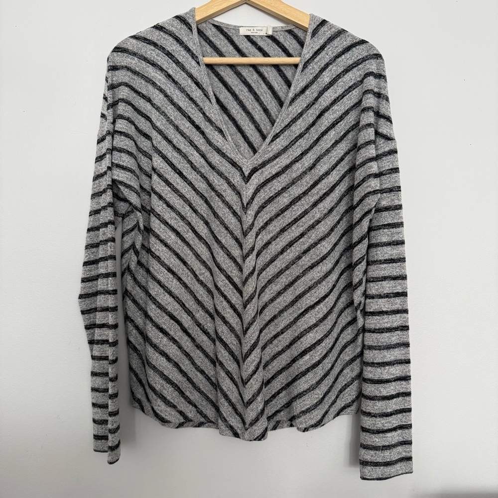 rag & bone‎ Striped V-Neck Sweater in Black and Gray